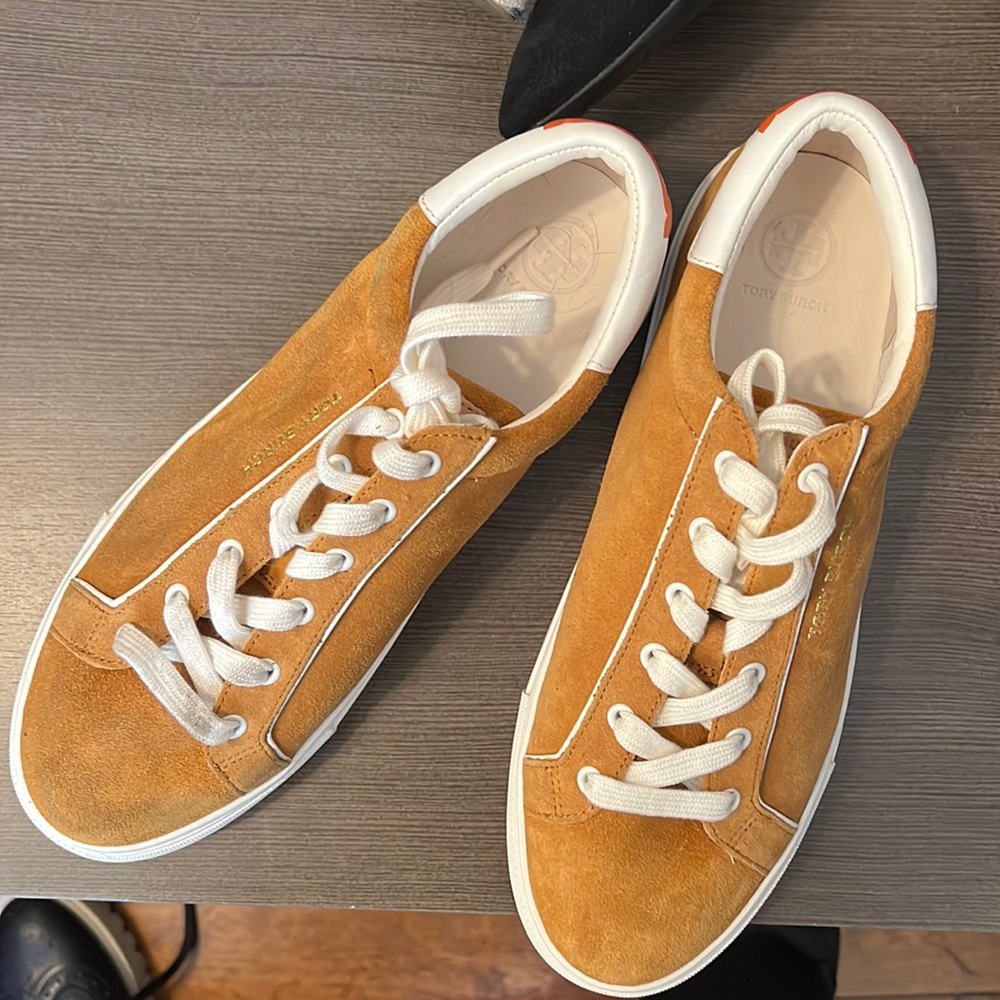 NWOB Tory Burch suede tennis shoes